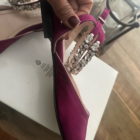 BEAUTIISOLES Cathy Flat 7, ORCHID  SILK SATIN Unique $395 - Picture 3 of 6